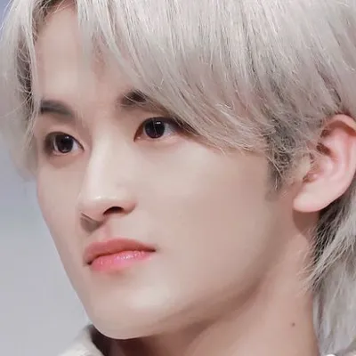 Chat with Markk, the BL & ABO character AI chatbot