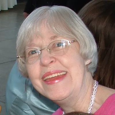 Chat with aunt Sonnie, the  character AI chatbot