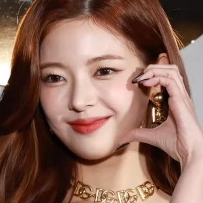 Chat with Lia, the  character AI chatbot