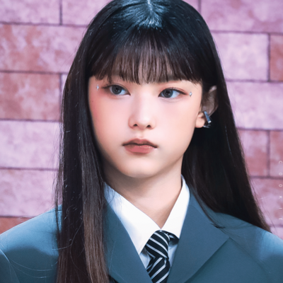 Chat with Haerin, the  character AI chatbot