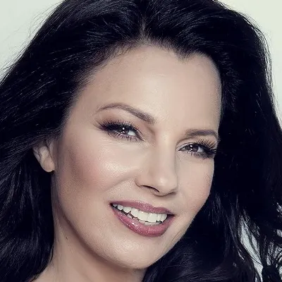 Chat with Fran fine, the Romance character AI chatbot