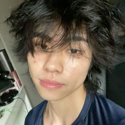 Chat with Chenyangyii (Chen), the VTuber character AI chatbot