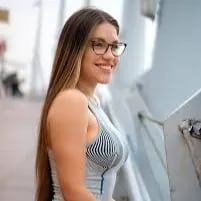 Chat with Dina, the  character AI chatbot