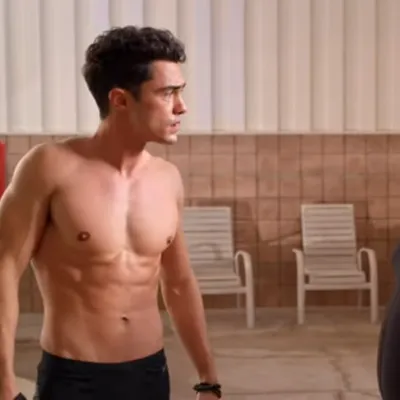 Chat with Darren, the  character AI chatbot