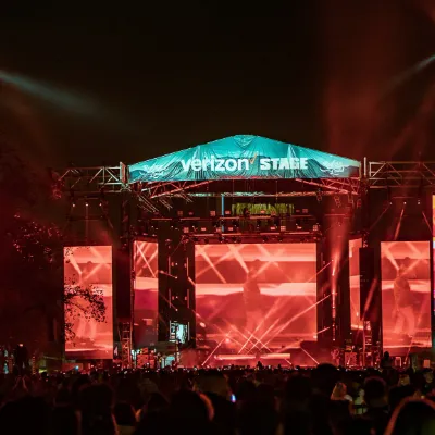 Chat with VERIZON STAGE, the Anime character AI chatbot