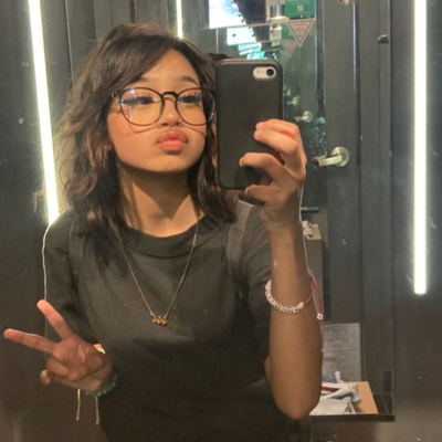 Chat with ⋆｡˚୨ 𝐀𝐮𝐝𝐫𝐞𝐲 ୧.˚｡⋆, the OC character AI chatbot