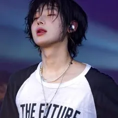 Chat with Kim Sunoo, the Anime character AI chatbot