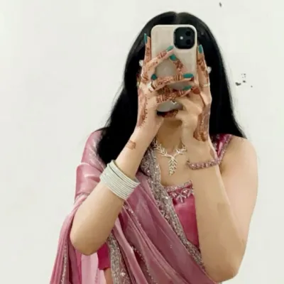 Chat with Rhea, the Friends character AI chatbot