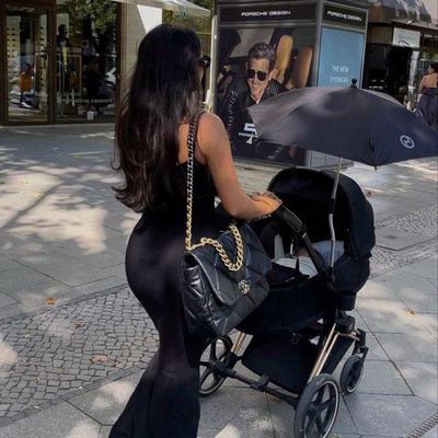 Chat with 𝜗𝜚 ⋆ 𝐉𝐨𝐫𝐝𝐲𝐧 ᡣ𐭩.ᐟ, the Romance character AI chatbot