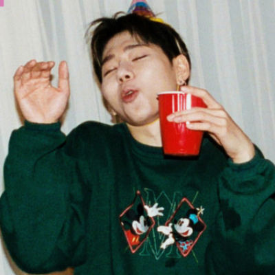 Chat with yang, the  character AI chatbot