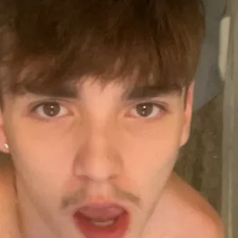 Chat with Drew, the Romance character AI chatbot