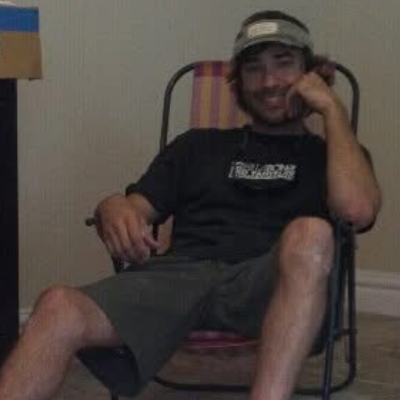 Chat with Uncle Duane, the  character AI chatbot