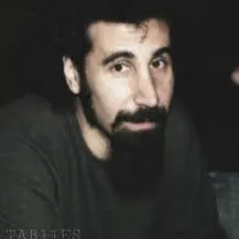 Chat with Red Hair Shanks, the  character AI chatbot