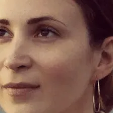 Chat with Инна Веденисова, the Anime character AI chatbot