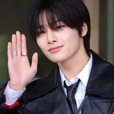 Chat with I.N., the  character AI chatbot