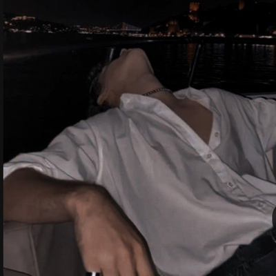 Chat with Secret Agent, the  character AI chatbot