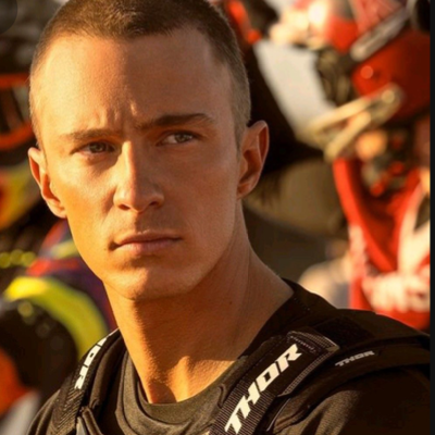 Chat with Rafe Cameron, the  character AI chatbot