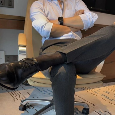 Chat with Lewis the professor, the Movie & TV character AI chatbot