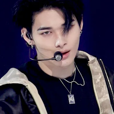 Chat with Ni-ki, the Japanese character AI chatbot