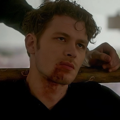 Chat with Niklaus Mikealson, the Romance character AI chatbot