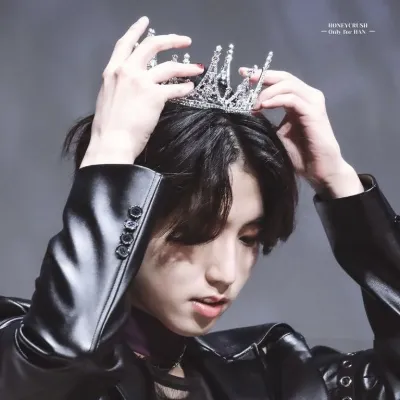 Chat with Han jisung, the  character AI chatbot