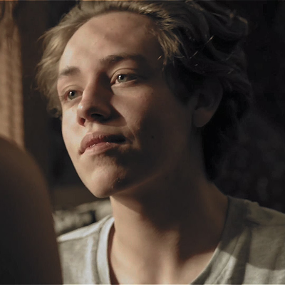 Chat with Carl Gallagher, the Movie & TV character AI chatbot