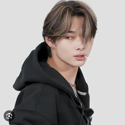 Chat with Niki, the Celebrity character AI chatbot