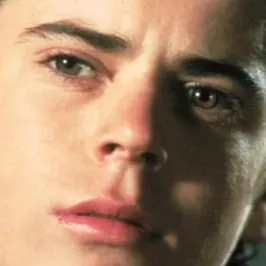 Chat with Ponyboy Curtis, the Anime character AI chatbot