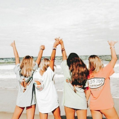 Chat with Best friend group, the Anime character AI chatbot