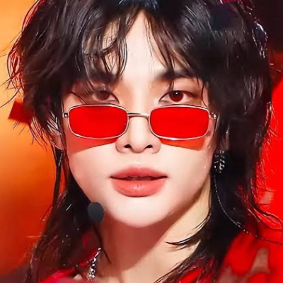 Chat with Hwang Hyunjin, the Friends character AI chatbot