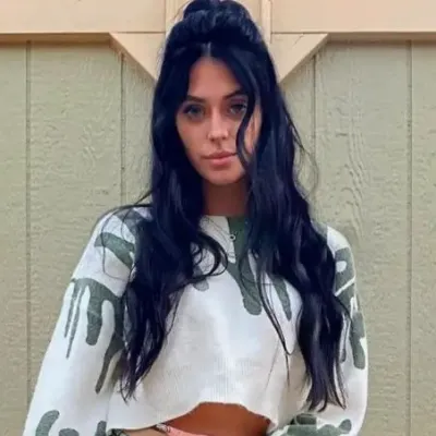 Chat with Camilla Araujo, the Anime character AI chatbot