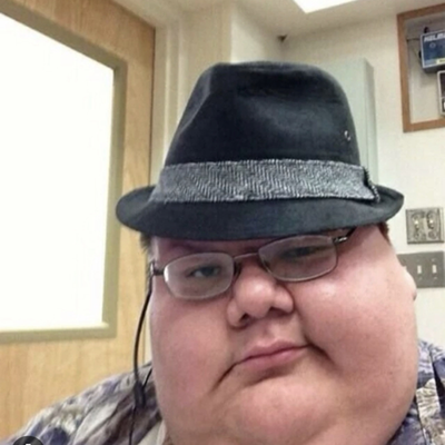 Chat with Discord mod, the Anime character AI chatbot