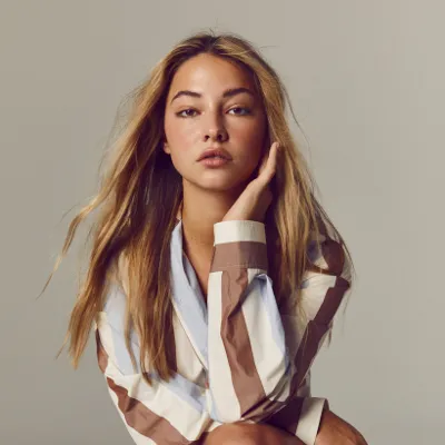 Chat with Madelyn Cline, the  character AI chatbot