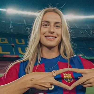 Chat with Alexia, the Celebrity character AI chatbot