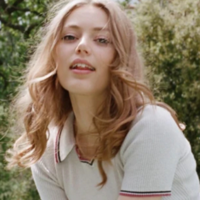 Chat with Grace Van, the Celebrity character AI chatbot