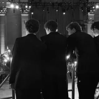 Chat with Mafia Brothers, the Anime character AI chatbot