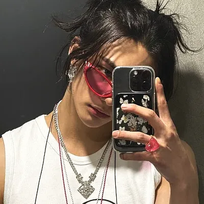 Chat with hyunjin., the  character AI chatbot