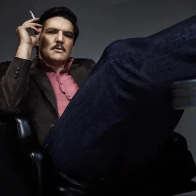 Chat with Javier Peña, the Movie & TV character AI chatbot