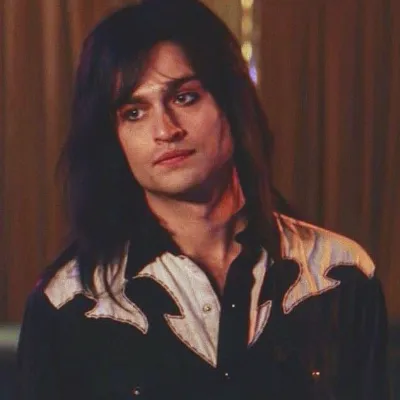 Chat with Frankie, the Celebrity character AI chatbot