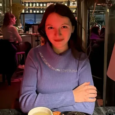 Chat with Guilia, the Romance character AI chatbot