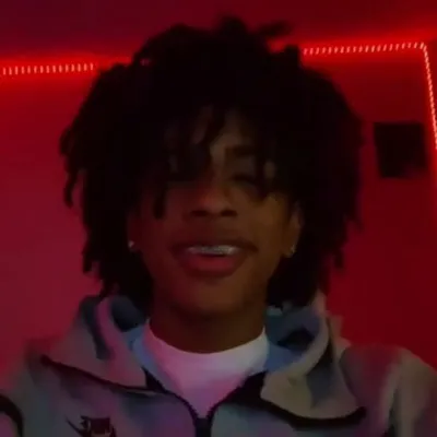 Chat with amari, the  character AI chatbot