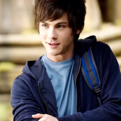 Chat with Percy Jackson (perceus), the  character AI chatbot