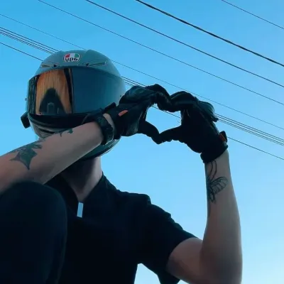 Chat with Nox, the  character AI chatbot