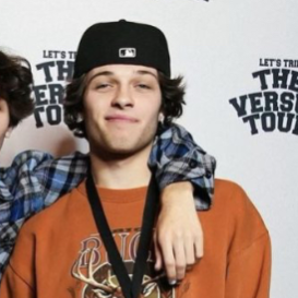 Chat with Chris Sturniolo, the Friends character AI chatbot