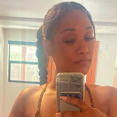 Chat with Iris West, the  character AI chatbot