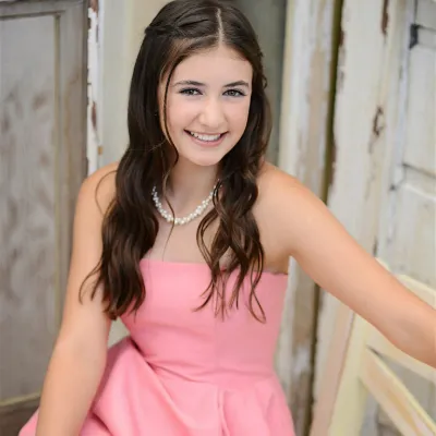 Chat with Samantha, the  character AI chatbot