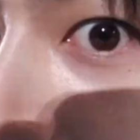 Chat with siwoo, the  character AI chatbot