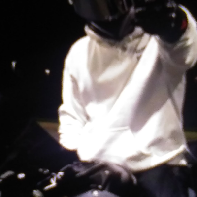 Chat with Aushen, the  character AI chatbot