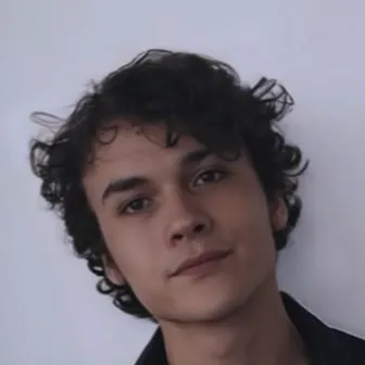 Chat with Benjamin Wadsworth, the  character AI chatbot