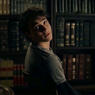 Chat with Mattheo Riddle, the  character AI chatbot